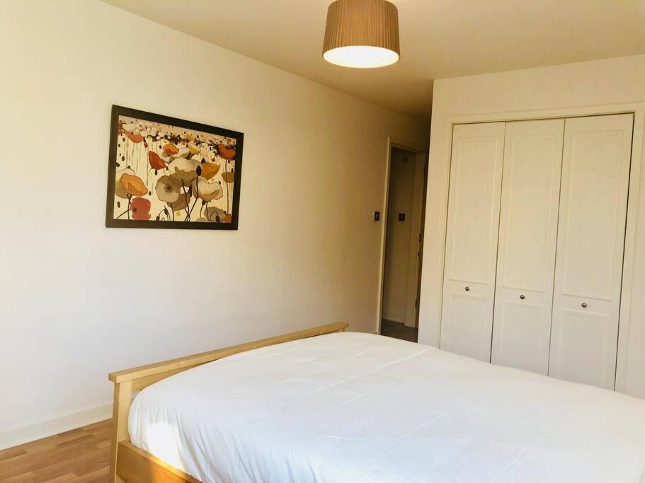 Modern Spacious Retreat Full Fibre Wi-Fi & Free Parking Edinburgh Eksteriør billede