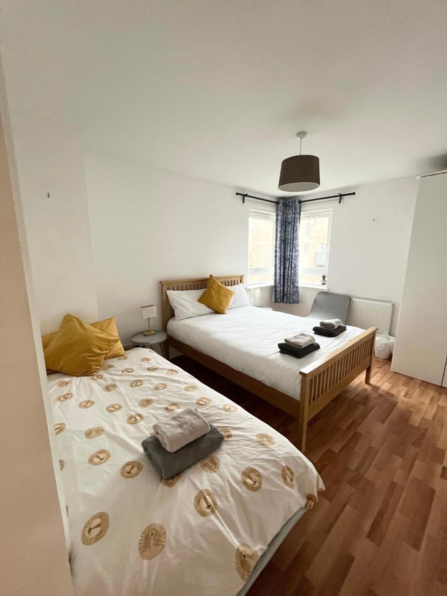 Modern Spacious Retreat Full Fibre Wi-Fi & Free Parking Edinburgh Eksteriør billede